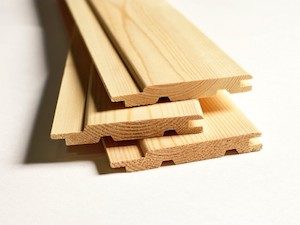 Вагонка - недорогой деревянный материал для отделки